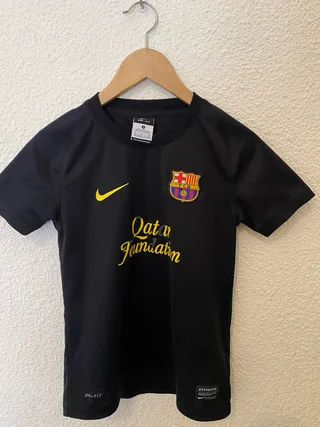 Foto de Álvaro Romero con su camiseta